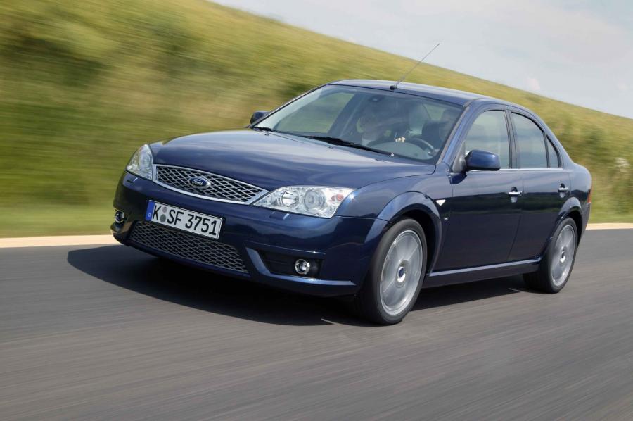  Ford Mondeo Titanium 2004 года  (фото 7 из 38)